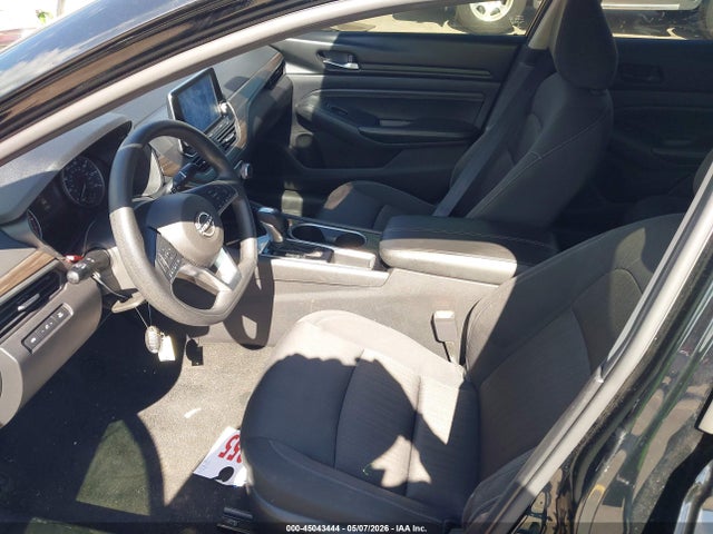 Nissan Altima Sv Fwd