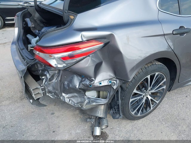 Toyota Camry Se