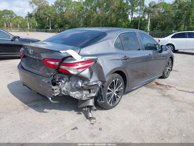 Toyota Camry Se
