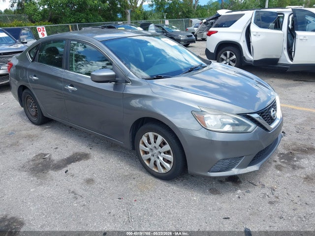 Salvage Nissan Sentra Image