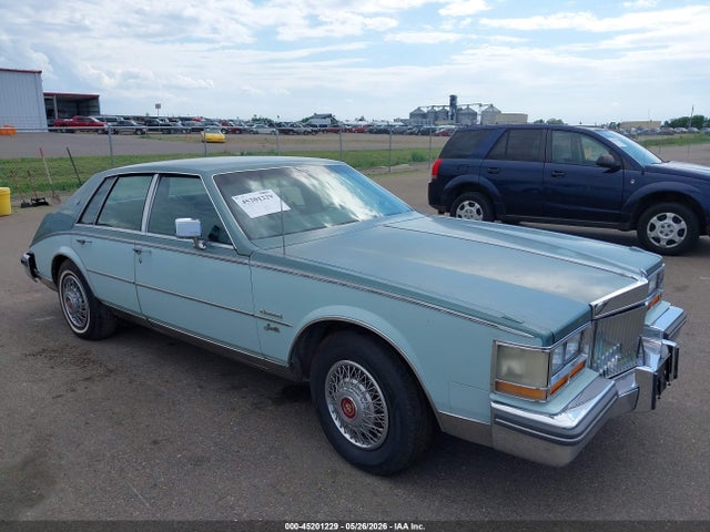 Salvage Cadillac Seville Image