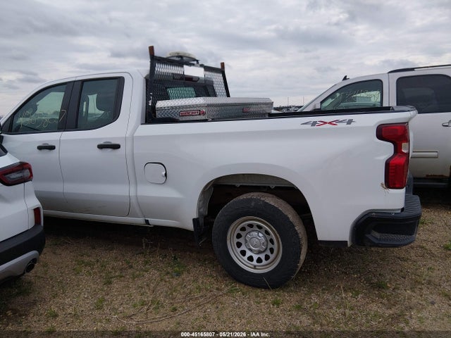 Chevrolet Silverado 1500 4wd  Standard Bed Wt