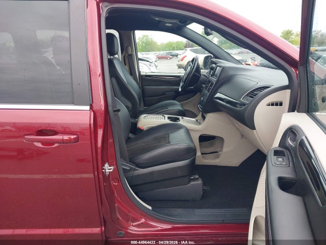 Dodge Grand Caravan Sxt
