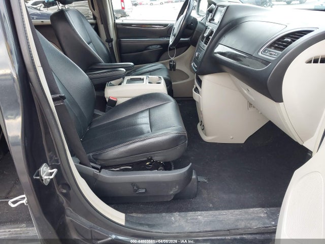 Chrysler Town & Country Touring-l