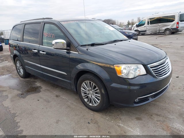 Salvage Chrysler Town & Country Image