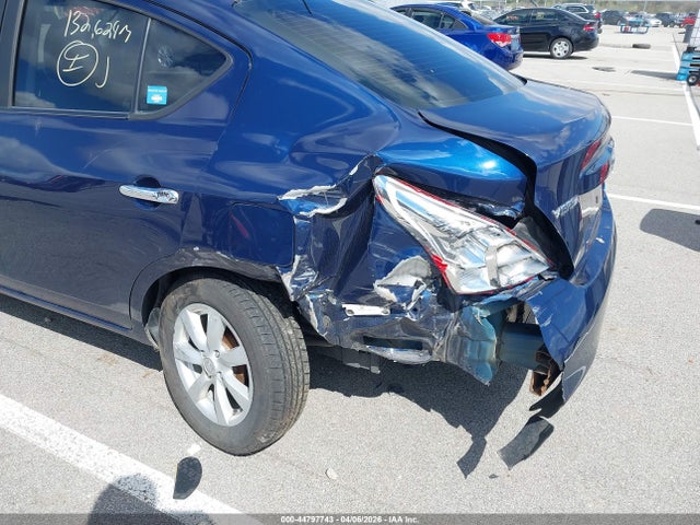 Nissan Versa 1.6 Sl
