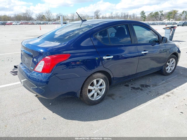 Nissan Versa 1.6 Sl
