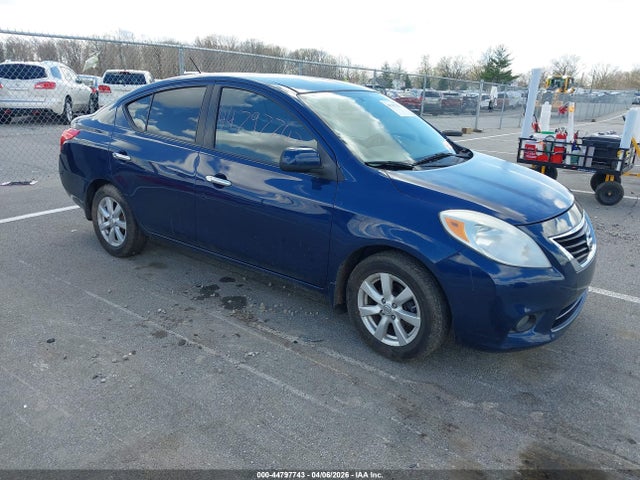 Salvage Nissan Versa Image