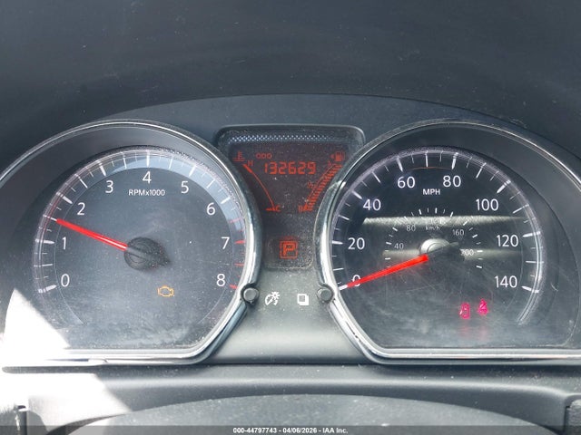 Nissan Versa 1.6 Sl
