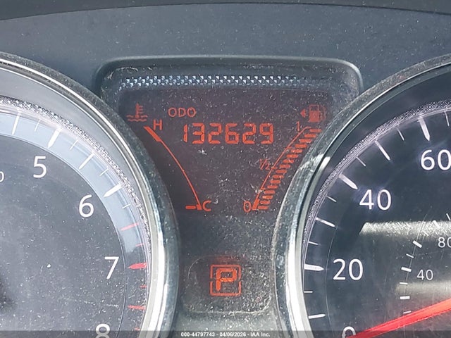 Nissan Versa 1.6 Sl