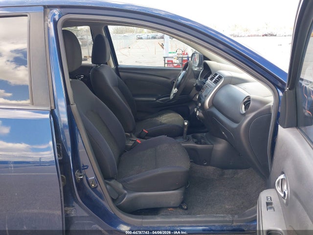 Nissan Versa 1.6 Sl