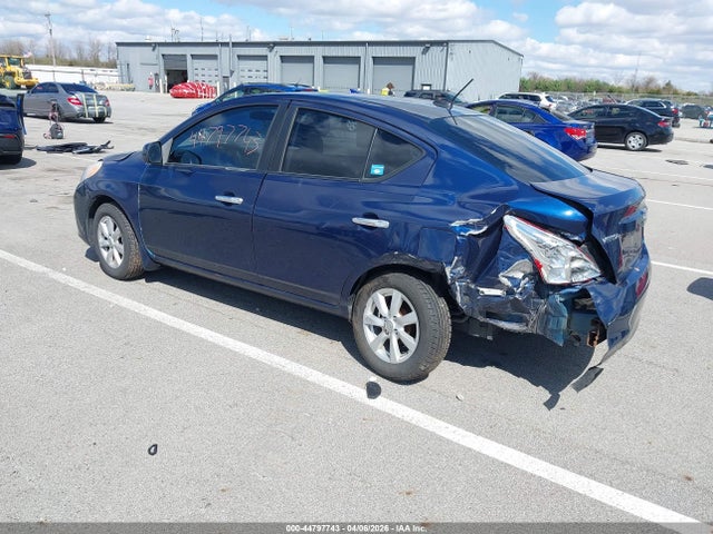Nissan Versa 1.6 Sl