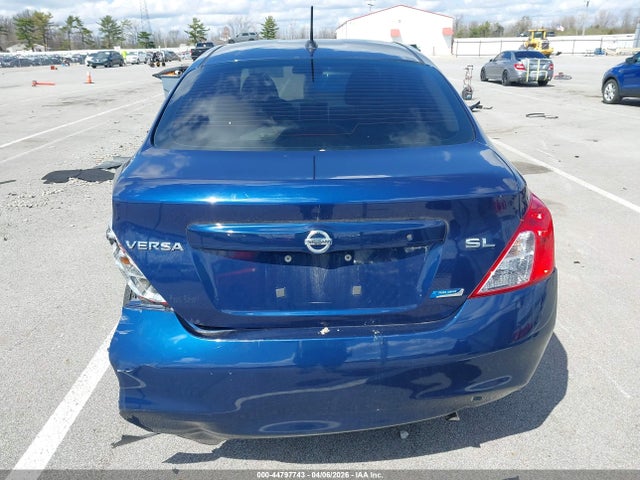 Nissan Versa 1.6 Sl
