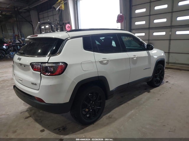 Jeep Compass Latitude Lux 4x4