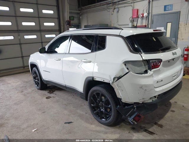 Jeep Compass Latitude Lux 4x4
