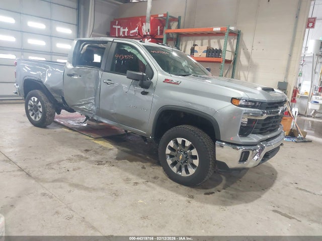 Salvage Chevrolet Silverado 3500 Image