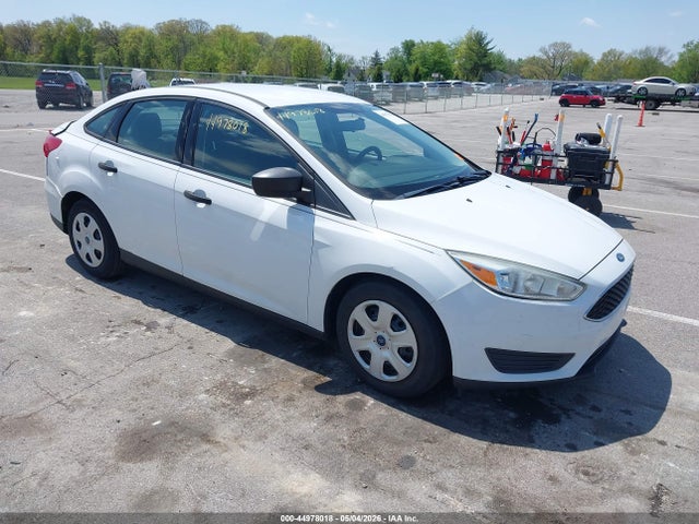 Salvage Ford Focus Image