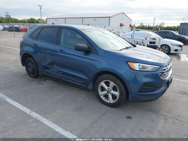 Salvage Ford Edge Image