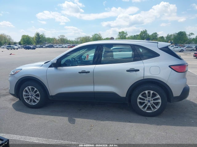 Ford Escape S