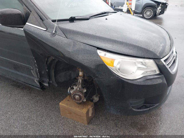Volkswagen Routan Se