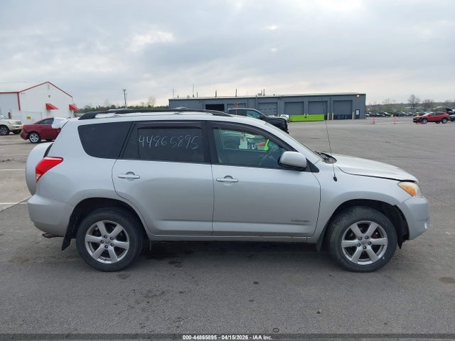Toyota RAV4 Limited