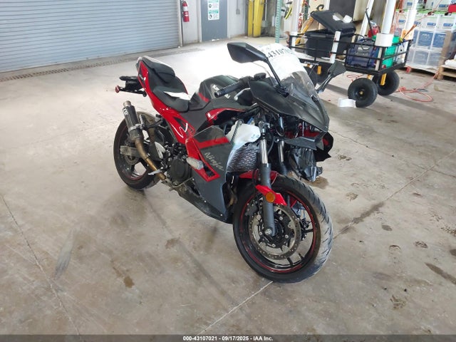 Salvage Kawasaki Ex500 Image
