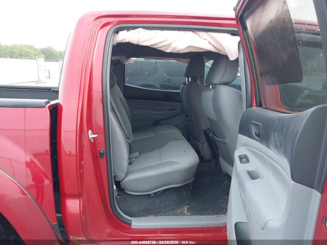 Toyota Tacoma Base V6