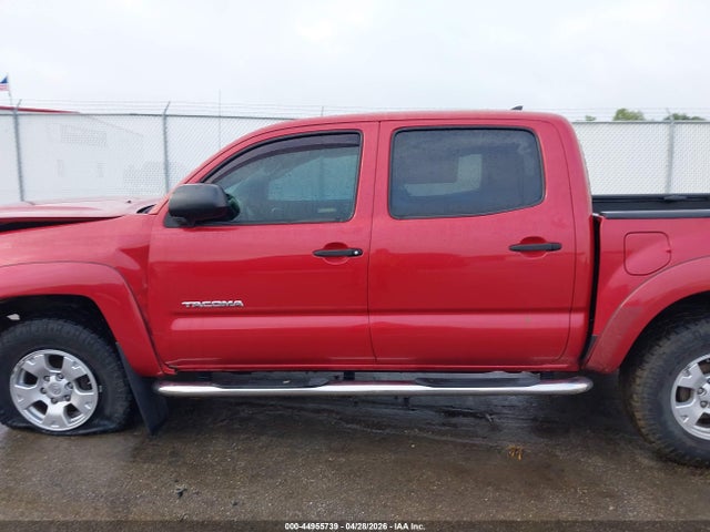 Toyota Tacoma Base V6