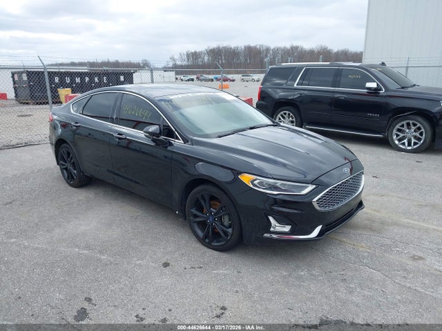 Salvage Ford Fusion Image