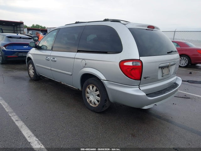 Chrysler Town & Country Touring