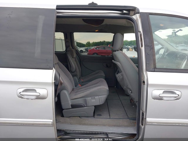 Chrysler Town & Country Touring