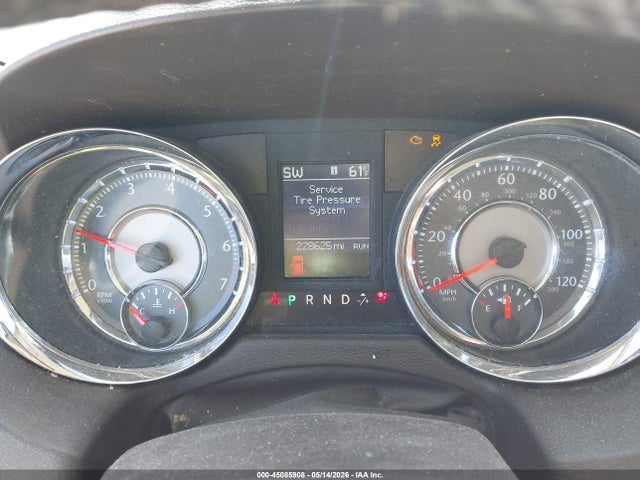Chrysler Town & Country Touring-l