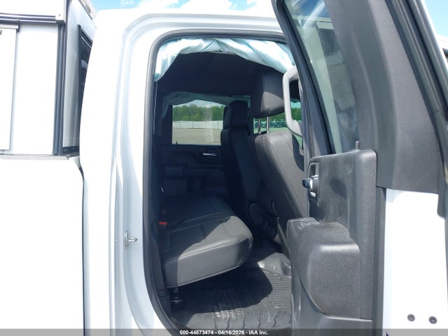 General Motors Sierra 2500HD , Long Bed, Pro, Rwd
