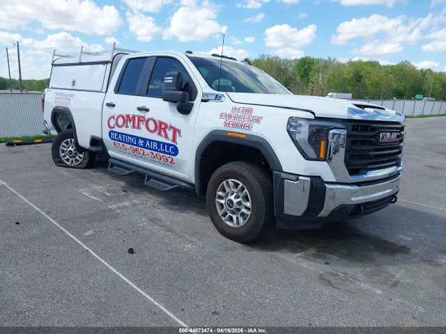 Salvage General Motors Sierra 2500HD Image