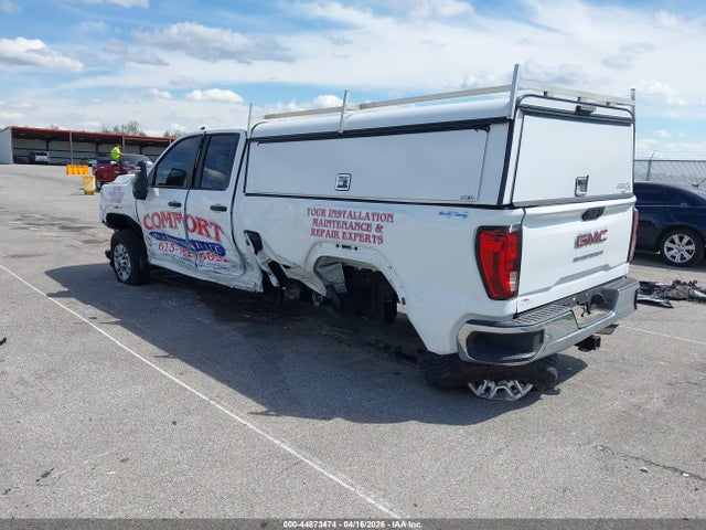 General Motors Sierra 2500HD , Long Bed, Pro, Rwd
