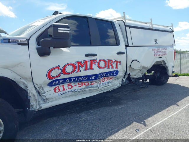 General Motors Sierra 2500HD , Long Bed, Pro, Rwd