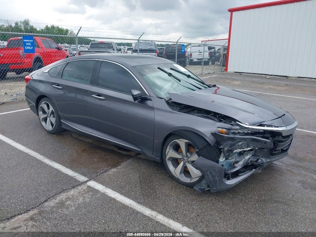 Salvage Honda Accord Image