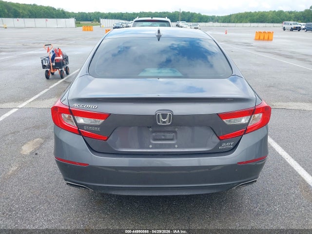 Honda Accord Touring 2.0t