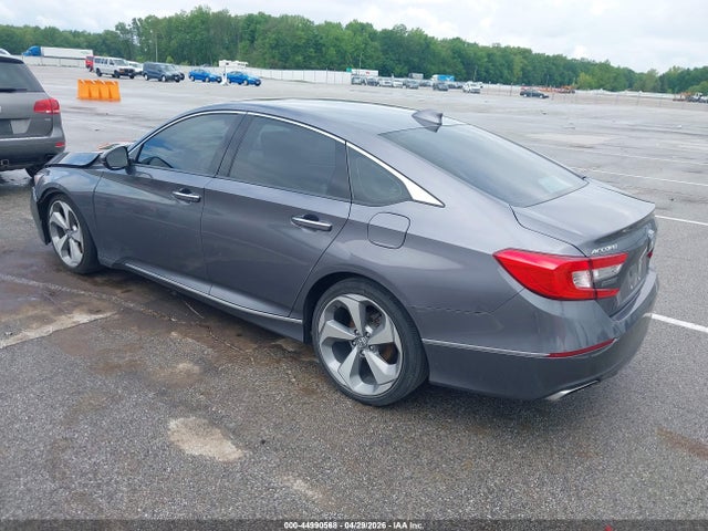 Honda Accord Touring 2.0t
