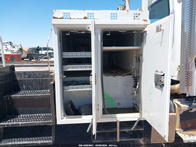 Freightliner M2 106 Medium Duty