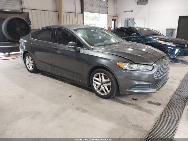 Salvage Ford Fusion Image