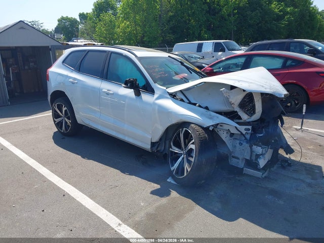 Salvage Volvo XC60 Image