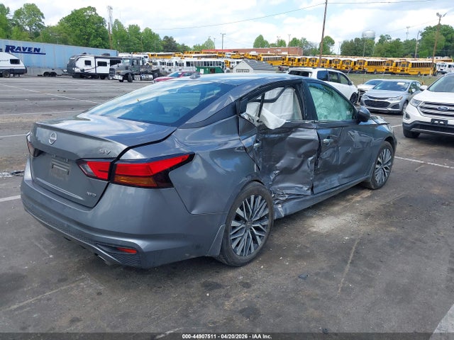 Nissan Altima Sv Intelligent Awd