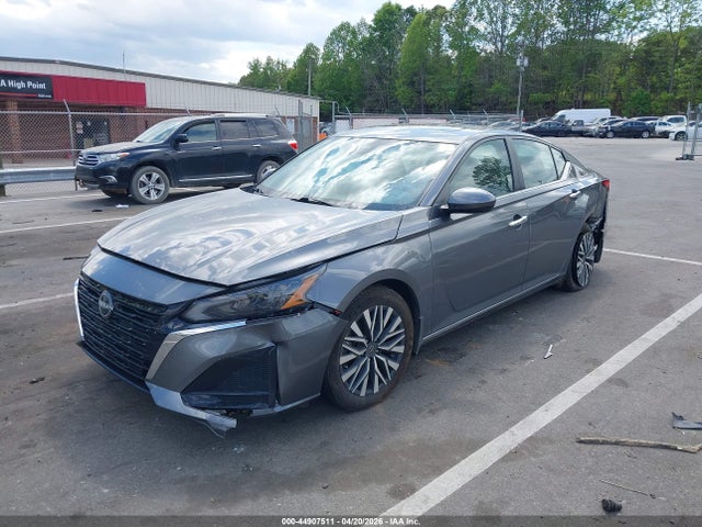Nissan Altima Sv Intelligent Awd