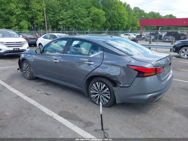 Nissan Altima Sv Intelligent Awd