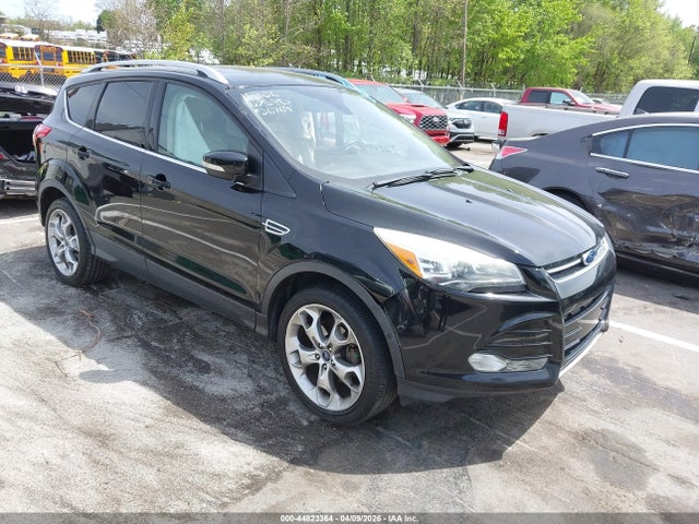 Salvage Ford Escape Image