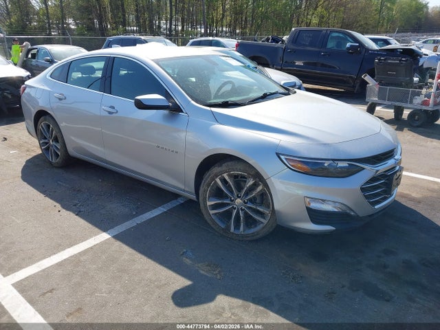 Salvage Chevrolet Malibu Image