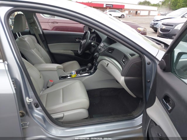 Acura ILX