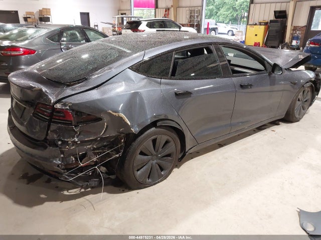 Tesla Model S Dual Motor All-wheel Drive