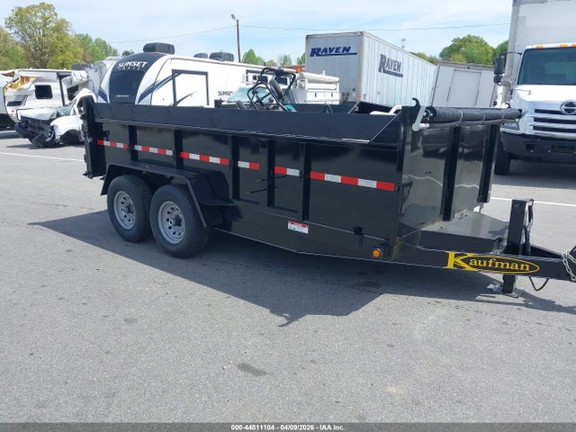 Salvage Kaufman Trailers Dump Image